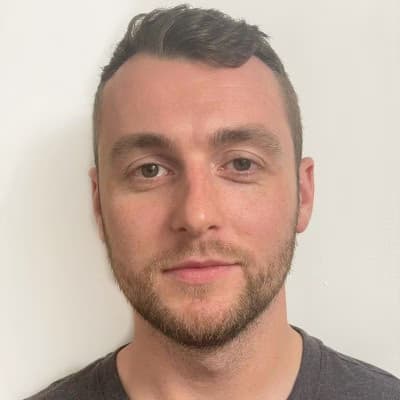 Profile photo of Philip, English tutor at Wiingy 