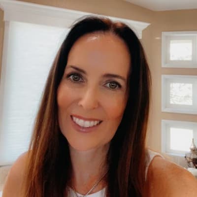 Profile photo of Poppy, Data Science tutor at Wiingy 