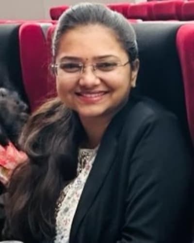 Profile photo of Pratibha, Economics tutor at Wiingy