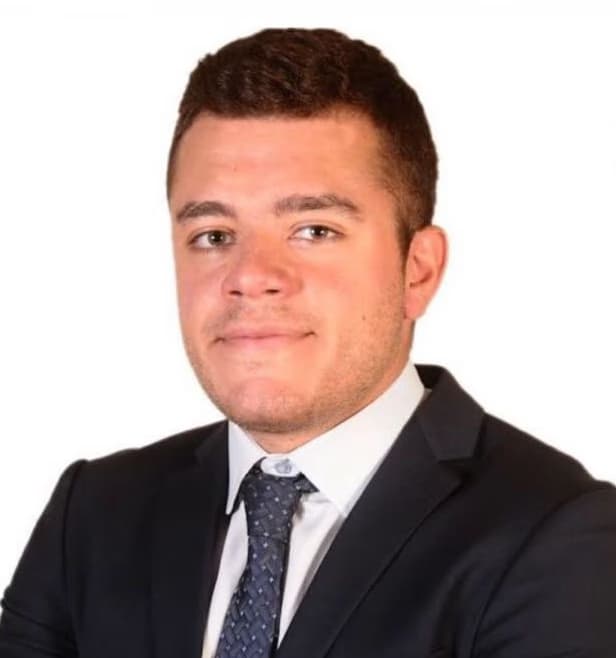 Profile photo of Rateeb , Engineering tutor at Wiingy 