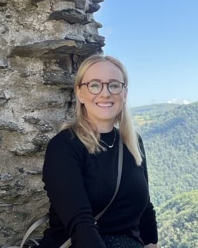 Profile photo of Rebekah, Mathematics tutor at Wiingy 