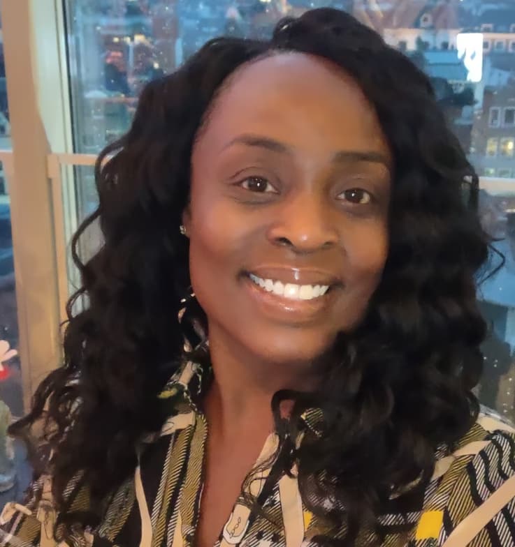 Profile photo of Jaquinthia, Economics tutor at Wiingy 