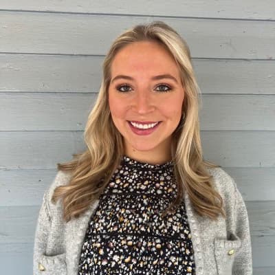 Profile photo of Rhonwen, Mathematics tutor at Wiingy 