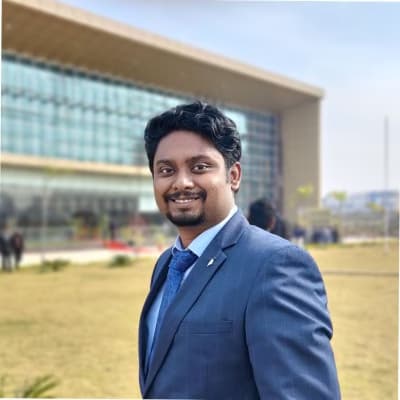 Profile photo of Rishabh, Yoga tutor at Wiingy 