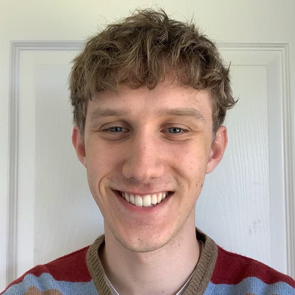 Profile photo of Rob, Guitar tutor at Wiingy 