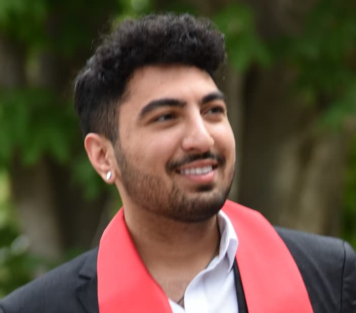 Profile photo of Ronit, Mathematics tutor at Wiingy 