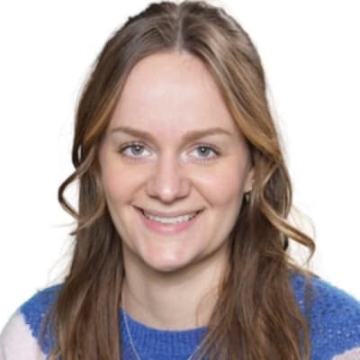 Profile photo of Rosaline, Engineering tutor at Wiingy