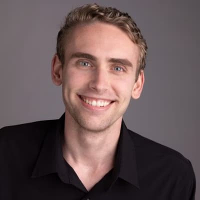 Profile photo of Rowan, AP tutor at Wiingy