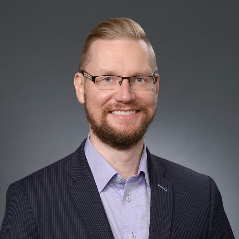 Profile photo of Ryan, AP tutor at Wiingy 