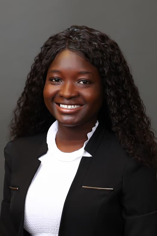 Profile photo of Sakina, Economics tutor at Wiingy 