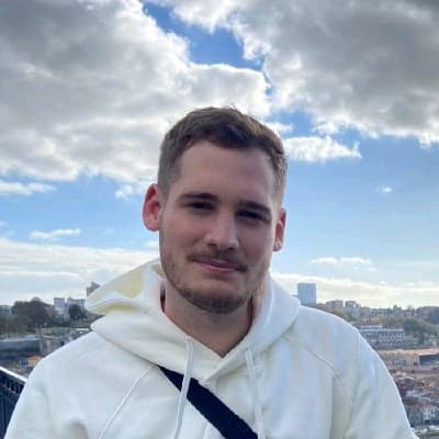 Profile photo of Samuel, Piano tutor at Wiingy 