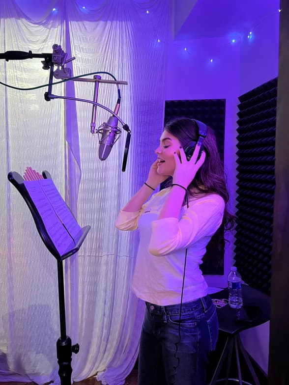 Profile photo of Presley, Singing tutor at Wiingy 