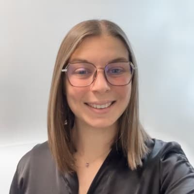 Profile photo of Selin, Computer Science tutor at Wiingy 