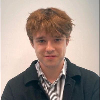 Profile photo of Seth, AP tutor at Wiingy 