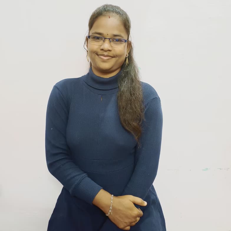 Profile photo of sharmila, Chemistry tutor at Wiingy