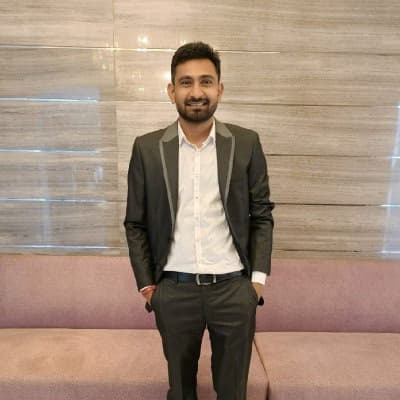 Profile photo of Shreyas, Yoga tutor at Wiingy 