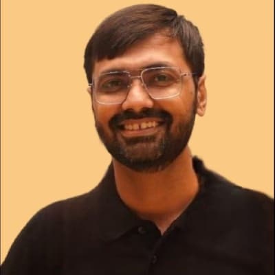 Profile photo of Shrey, Hindi tutor at Wiingy 