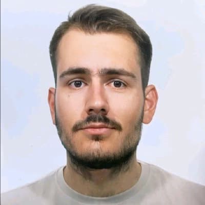 Profile photo of Silas, NAPLAN tutor at Wiingy 