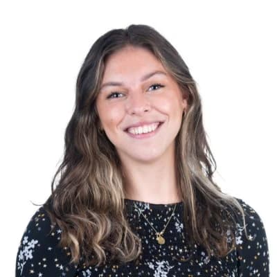 Profile photo of Skye, AP tutor at Wiingy 