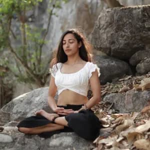 Profile photo of Sneha, Yoga tutor at Wiingy 