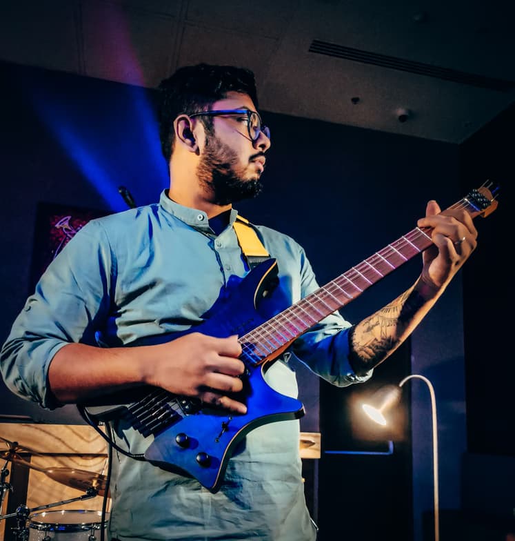 Profile photo of Snehasis, Guitar tutor at Wiingy