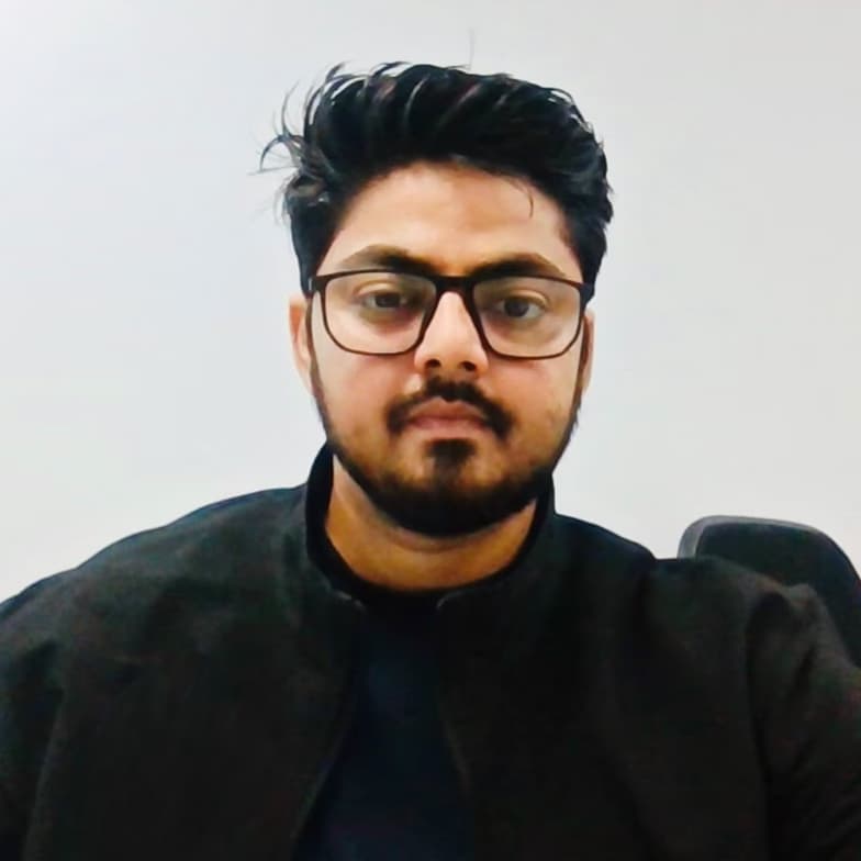 Profile photo of Aakash, Economics tutor at Wiingy 