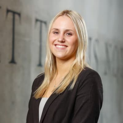 Profile photo of Sophia, AP tutor at Wiingy