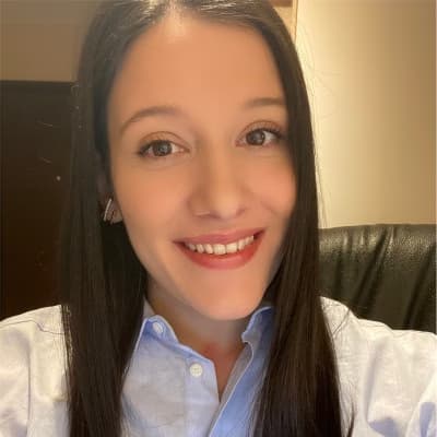 Profile photo of Sophia, Guitar tutor at Wiingy 