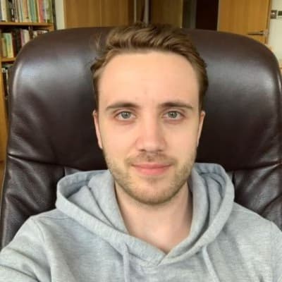 Profile photo of Sophia, Mathematics tutor at Wiingy