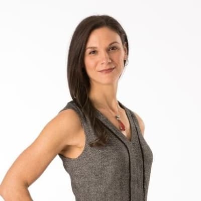 Profile photo of Sophia, AP tutor at Wiingy 