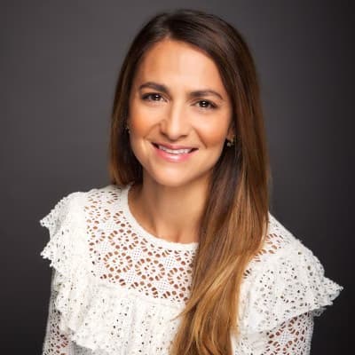 Profile photo of Sophia, GMAT tutor at Wiingy 