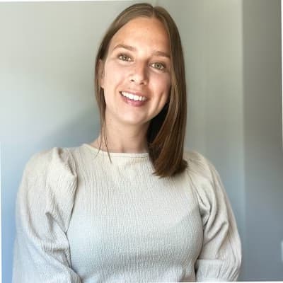 Profile photo of Stella, Computer Science tutor at Wiingy