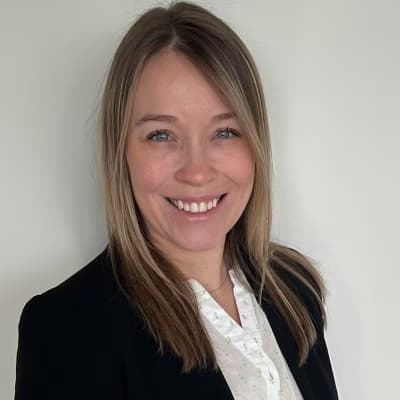 Profile photo of Stella, AP tutor at Wiingy 