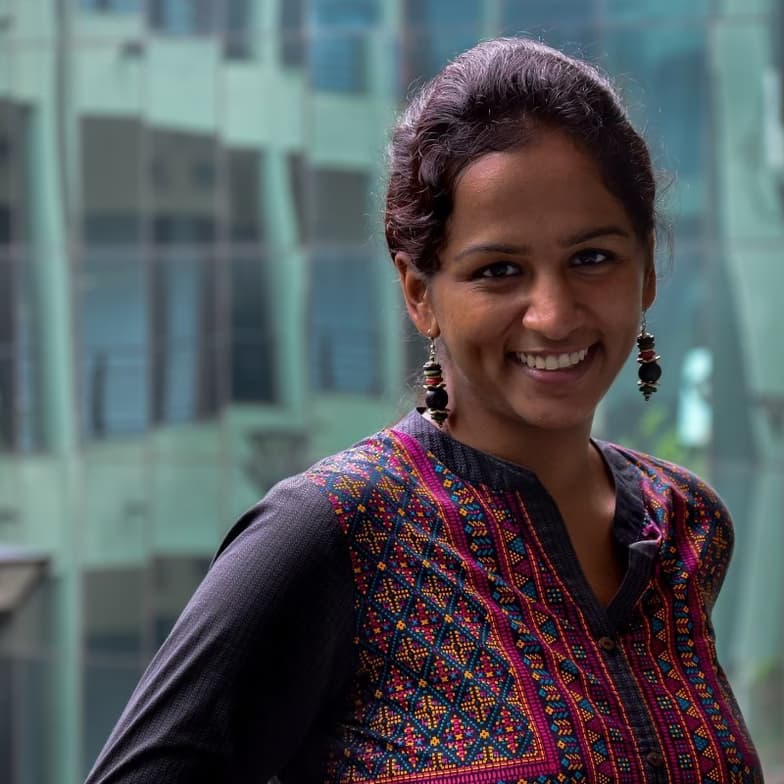 Profile photo of Suganya, Economics tutor at Wiingy