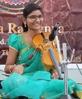 Profile photo of Sunanda, Violin tutor at Wiingy 