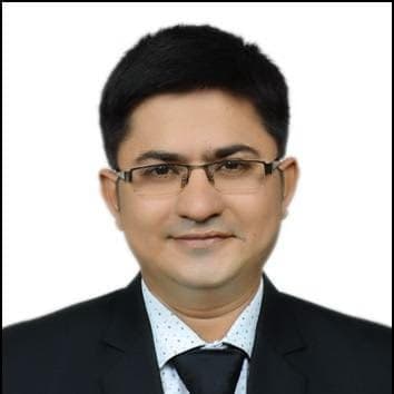 Profile photo of Suunil, Economics tutor at Wiingy 