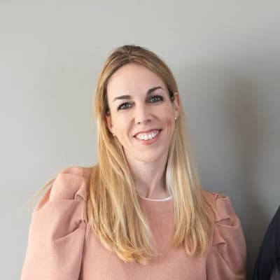 Profile photo of Tessa, Physics tutor at Wiingy 