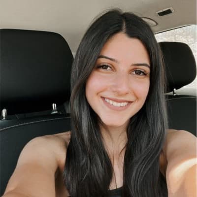 Profile photo of Thalia, Computer Science tutor at Wiingy