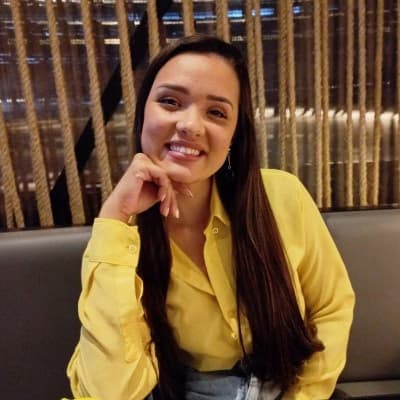 Profile photo of Thalia	, Yoga tutor at Wiingy 