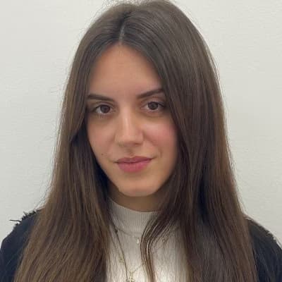 Profile photo of Thea, Computer Science tutor at Wiingy 