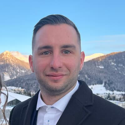 Profile photo of Theodore, Mathematics tutor at Wiingy 