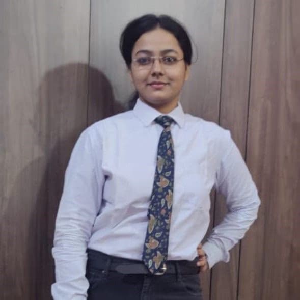 Profile photo of Vanshika, Physics tutor at Wiingy 