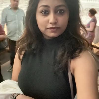 Profile photo of Vanya , Yoga tutor at Wiingy