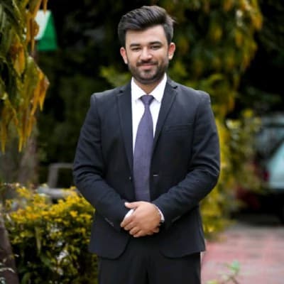 Profile photo of Ved, Hindi tutor at Wiingy 