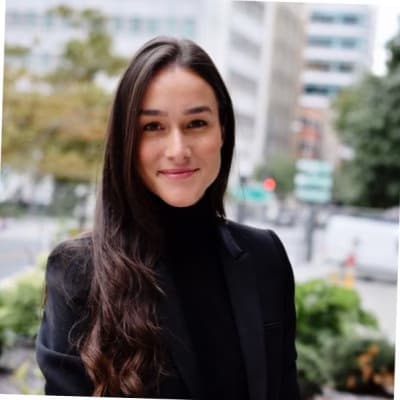 Profile photo of Victoria, Physics tutor at Wiingy 