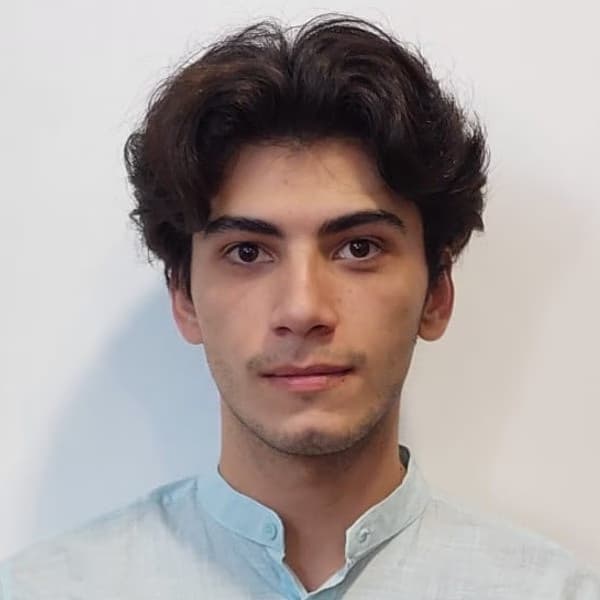 Profile photo of Victoria, Mathematics tutor at Wiingy 