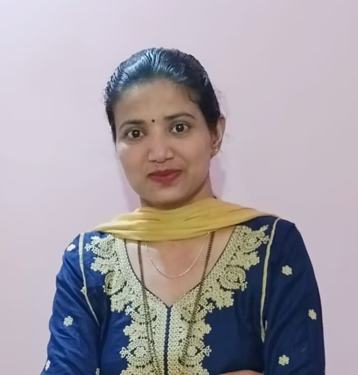 Profile photo of Vijaya , GCSE tutor at Wiingy 