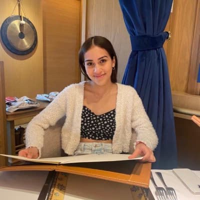 Profile photo of Violeta, Mathematics tutor at Wiingy 