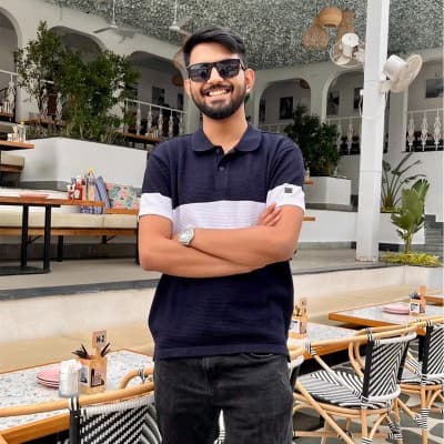 Profile photo of Vivaan, Yoga tutor at Wiingy 