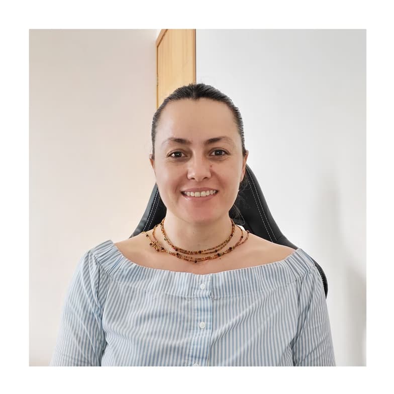 Profile photo of Verónica Jazmin , Spanish tutor at Wiingy 